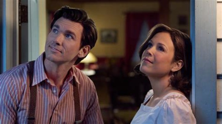 Uncover The Secrets Of Kavan Smith's Enduring Love Story